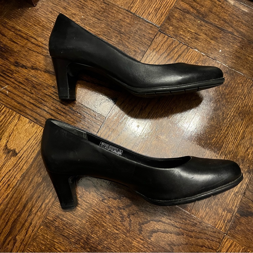 Rockport total motion pumps